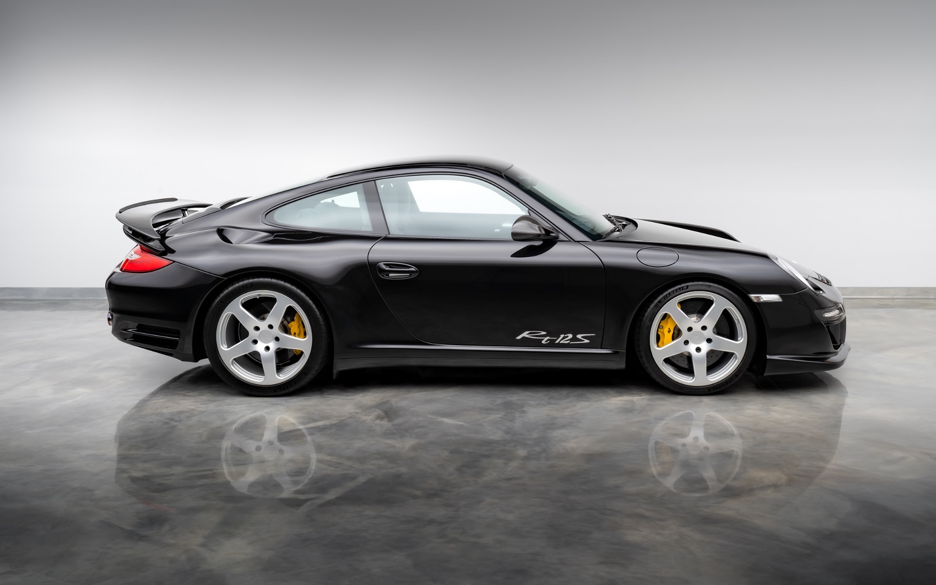 Used-2011-RUF-RT12S-Extremely-RARE-Code-W09-Only-500-Miles-685-HP-Manual--AWD-THE-BEST