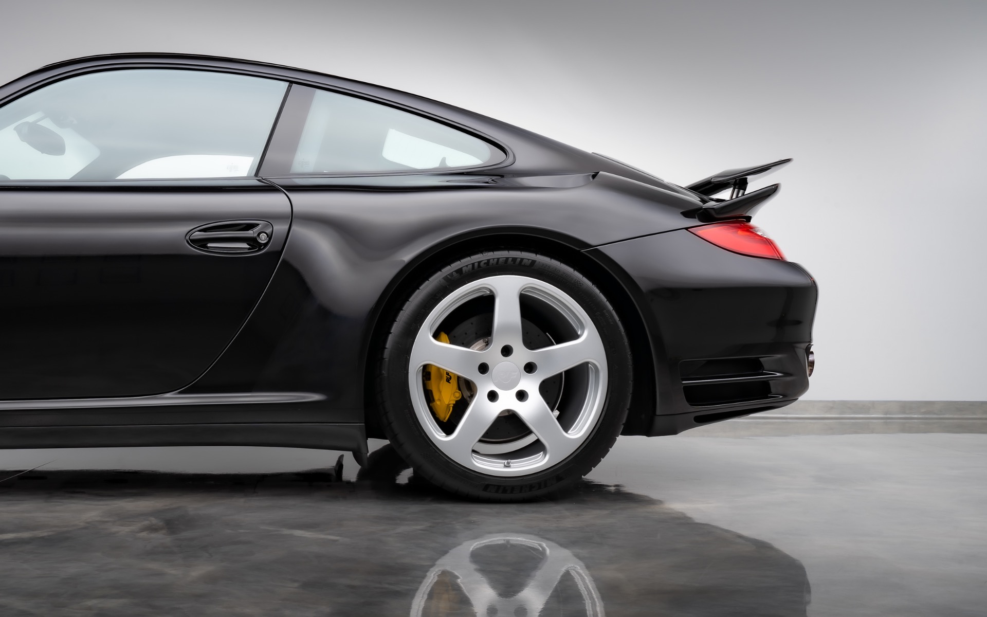 Used-2011-RUF-RT12S-Extremely-RARE-Code-W09-Only-500-Miles-685-HP-Manual--AWD-THE-BEST