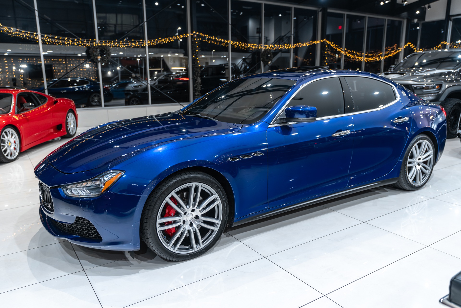 Used-2014-Maserati-Ghibli-S-Q4-Sedan-Executive-Pkg-Luxury-Pkg-Sport-Pkg-SUNROOF-LOADED