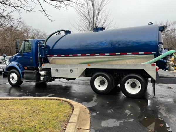 Used-2005-International-8000-Water-Truck