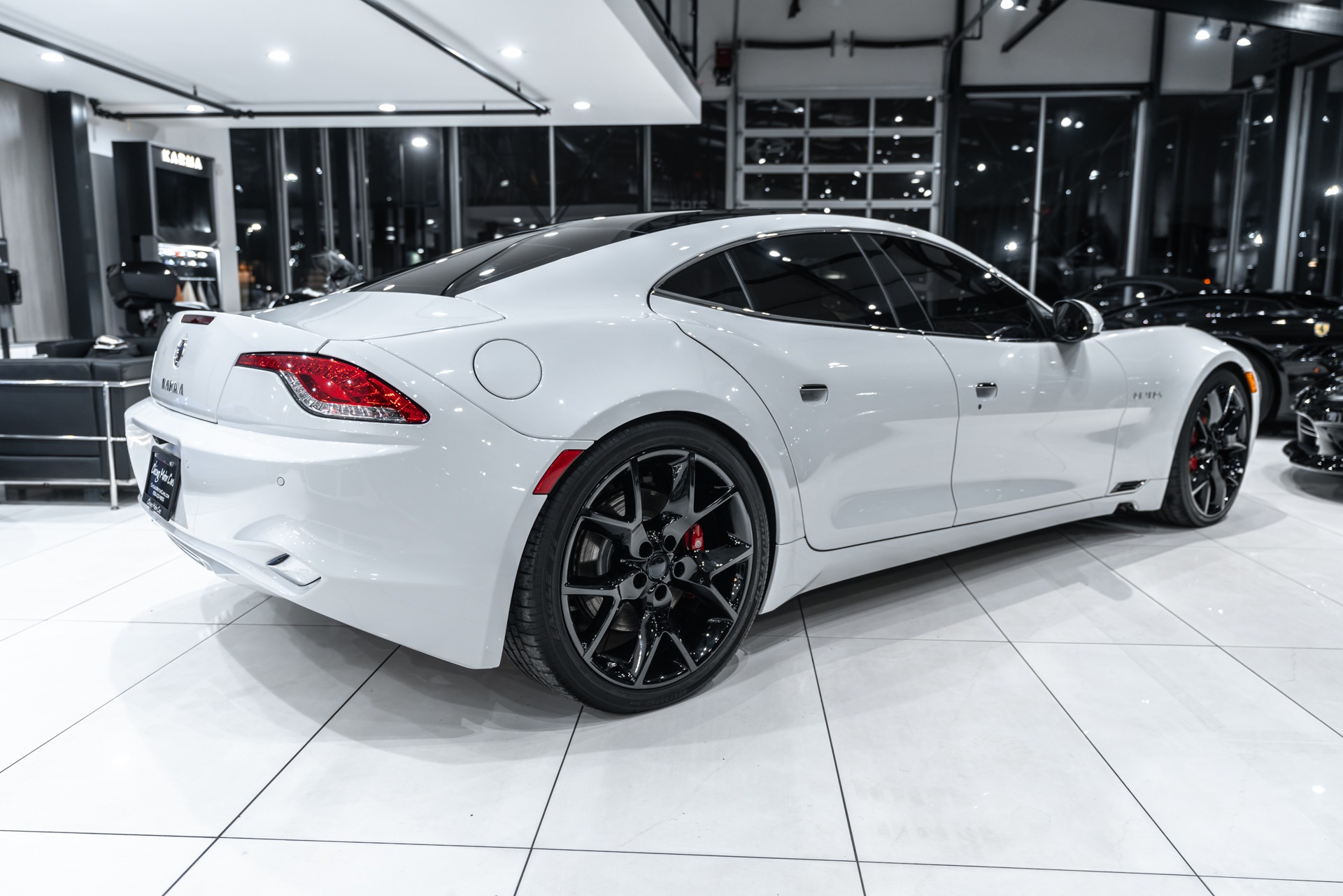 Used-2019-Karma-Revero-Black-Edition-Only-4K-miles-HOT-Spec-One-Owner-136K-MSRP