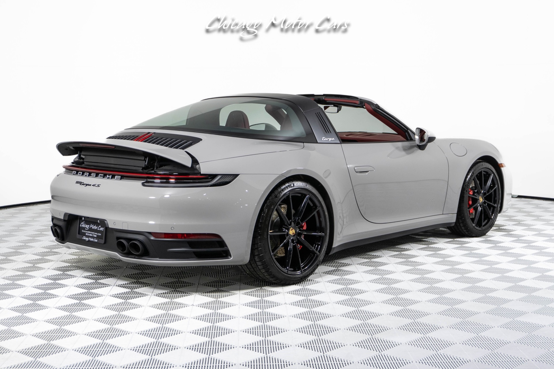 Used-2023-Porsche-911-Targa-4S-Only-789-Miles-Rare-Chalk-Paint-Bordeaux-Red-Interior-Front-end-Lifter