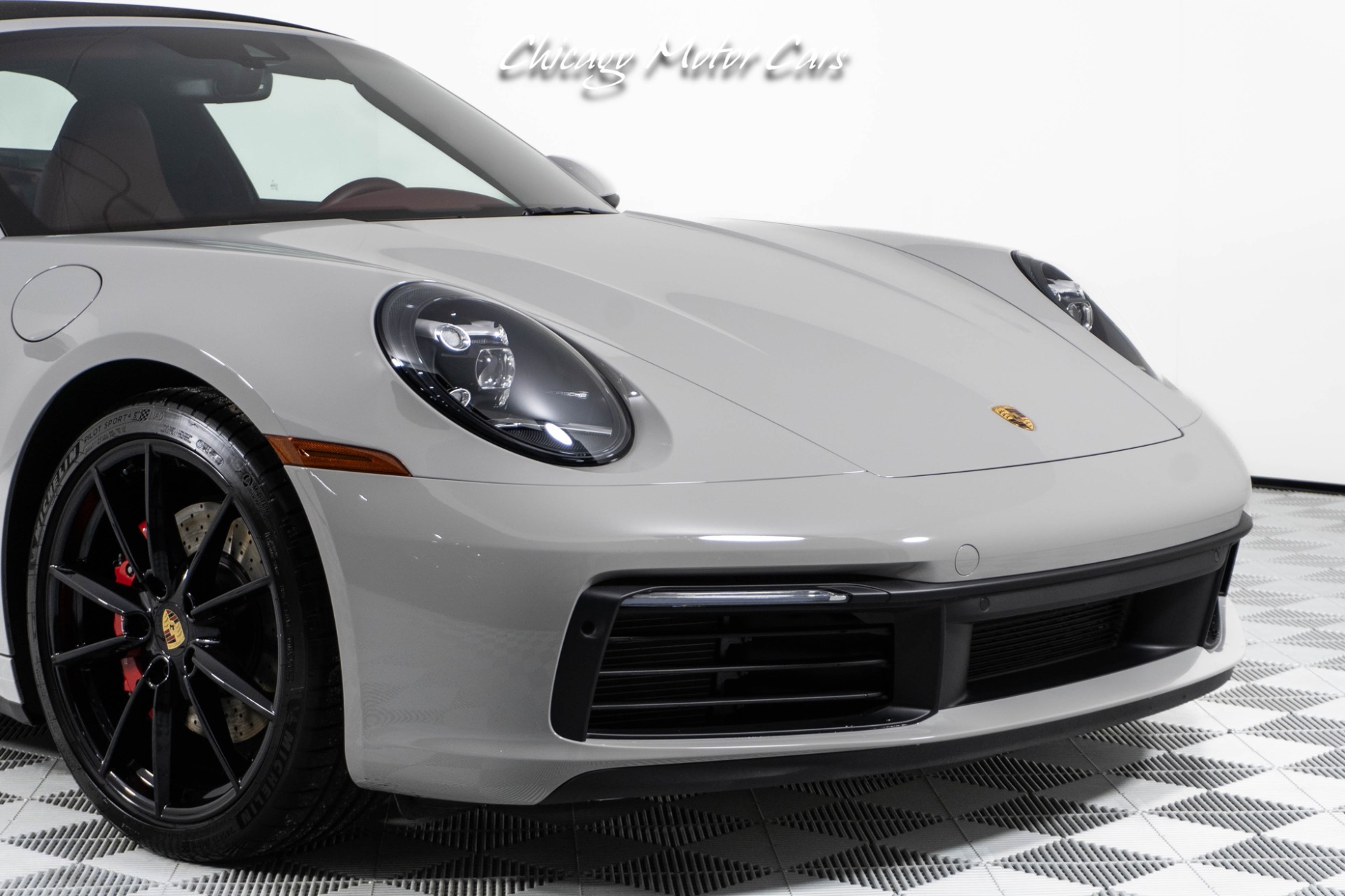 Used-2023-Porsche-911-Targa-4S-Only-789-Miles-Rare-Chalk-Paint-Bordeaux-Red-Interior-Front-end-Lifter