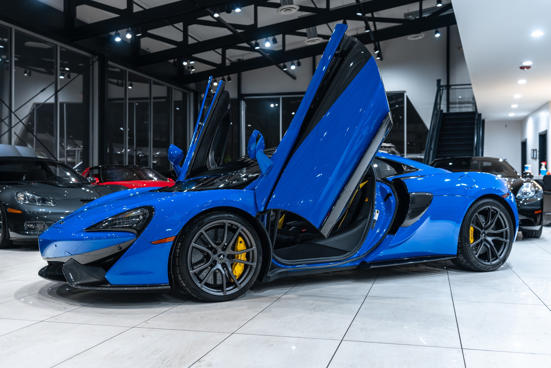 Used-2019-McLaren-570S-Coupe-ONLY-4k-Miles-Track-Pack-Front-Lift-RARE-MSO-Paris-Blue-LOADED