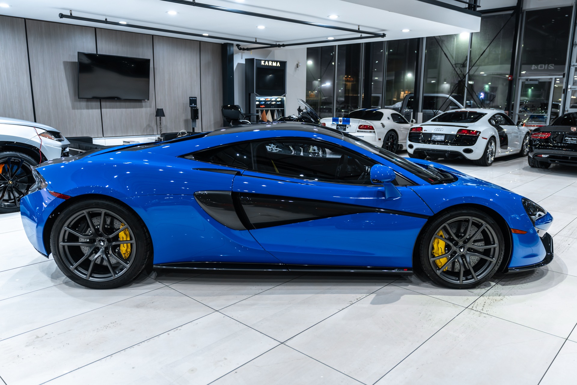 Used-2019-McLaren-570S-Coupe-ONLY-4k-Miles-Track-Pack-Front-Lift-RARE-MSO-Paris-Blue-LOADED