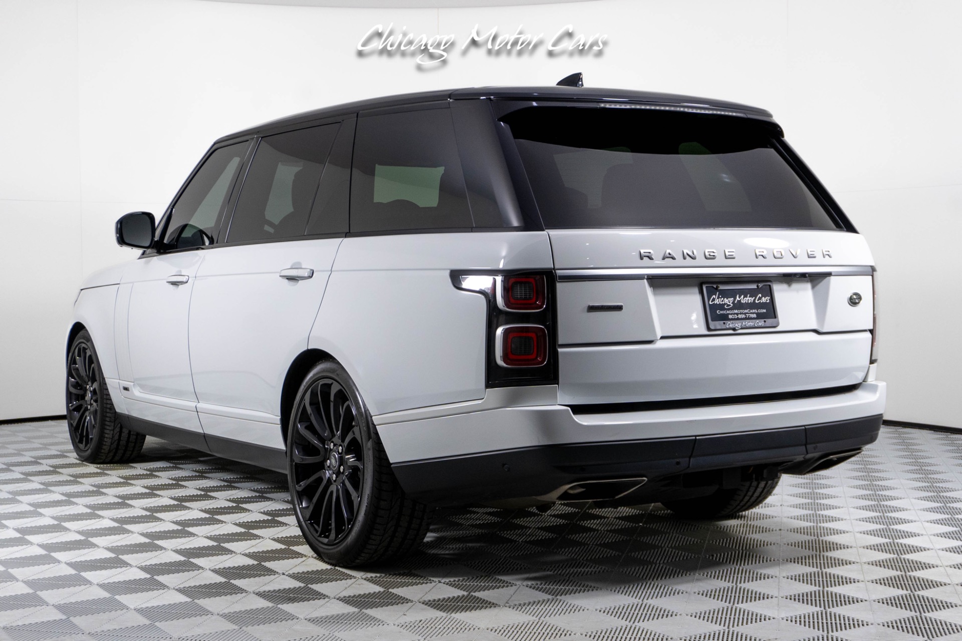 Used-2018-Land-Rover-Range-Rover-Autobiography-LWB-Black-Contrast-Roof-22-Wheels-W-Diamond-Turned-Finish