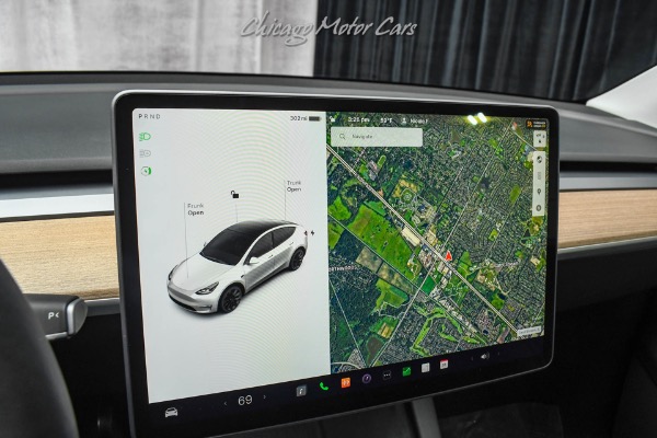 Used-2023-Tesla-Model-Y-Long-Range-Auto-Pilot-Premium-Connectivity-Pack-Only-3k-Miles