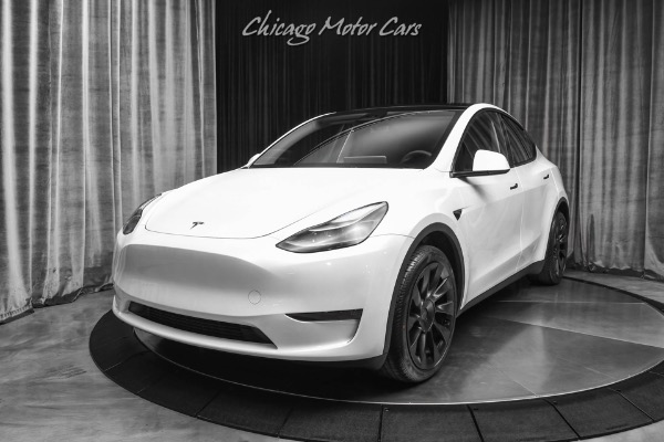 Used-2023-Tesla-Model-Y-Long-Range-Auto-Pilot-Premium-Connectivity-Pack-Only-3k-Miles