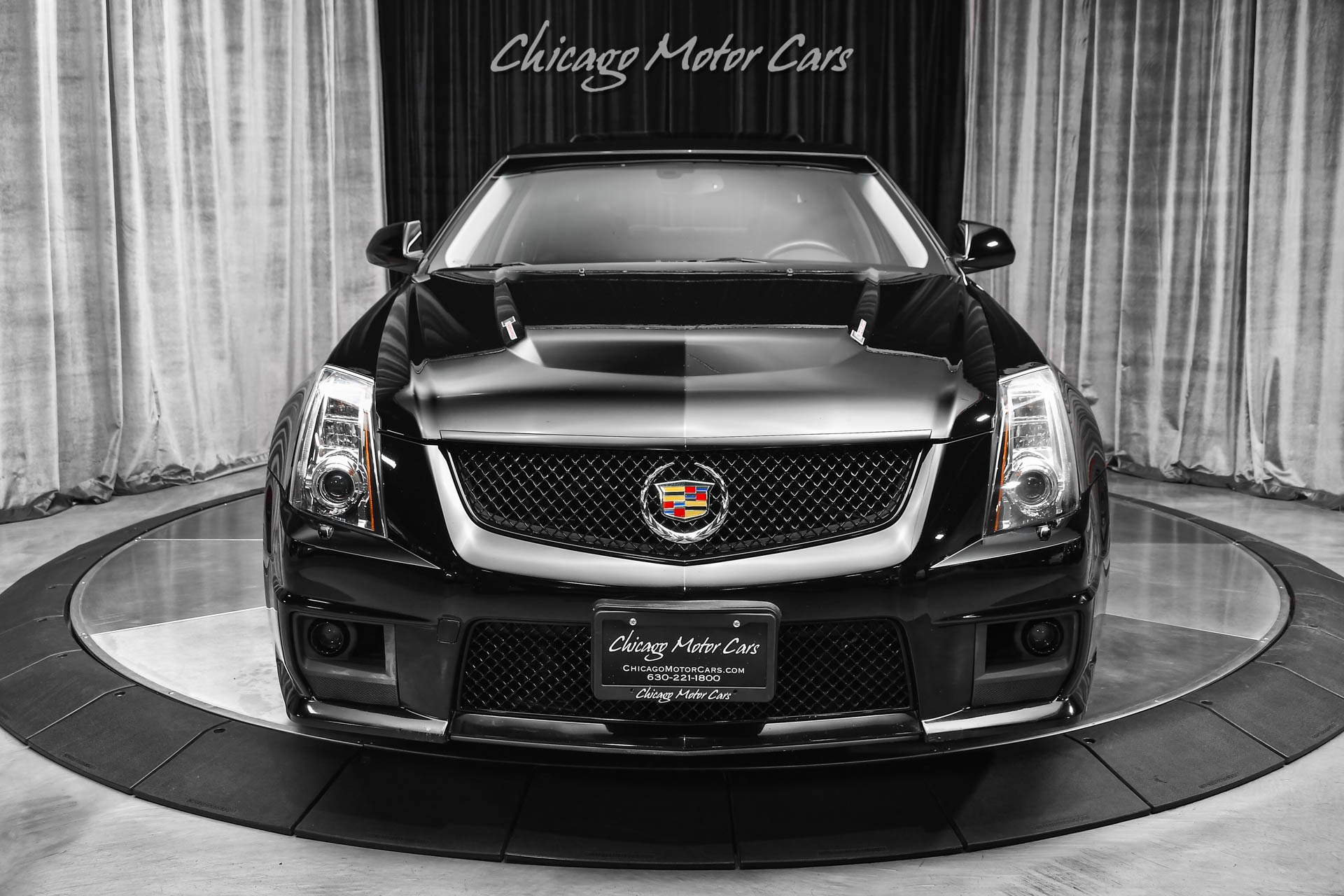 Used-2014-Cadillac-CTS-V-Low-Mileage-556HP-Ultraview-Sunroof