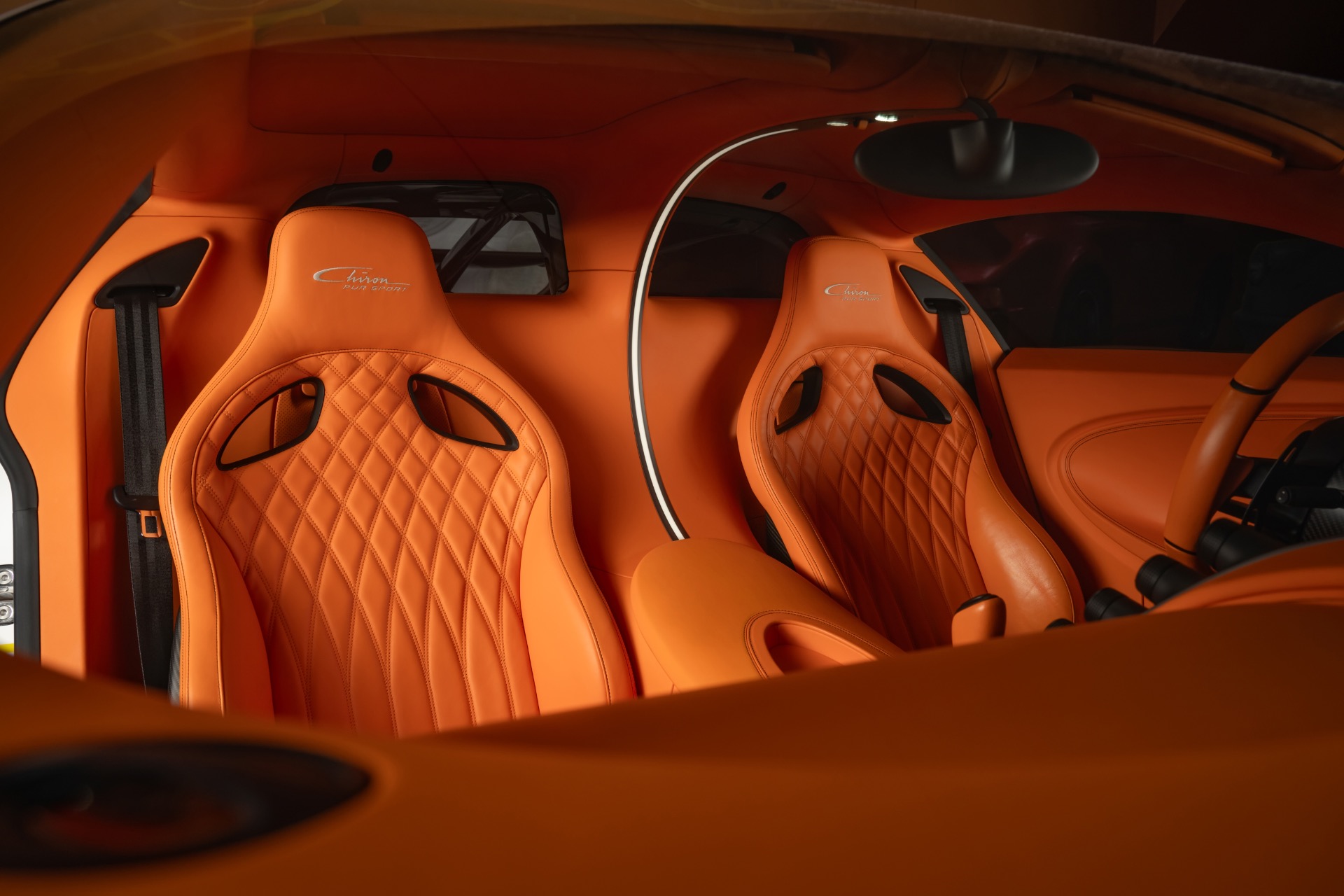 Used-2022-Bugatti-Chiron-Pur-Sport-Coupe-1-of-60-Made-Bespoke-1-of-1-Spec-TONS-of-Carbon-LOADED