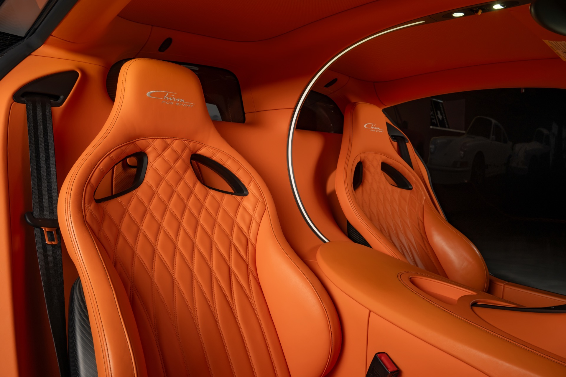 Used-2022-Bugatti-Chiron-Pur-Sport-Coupe-1-of-60-Made-Bespoke-1-of-1-Spec-TONS-of-Carbon-LOADED