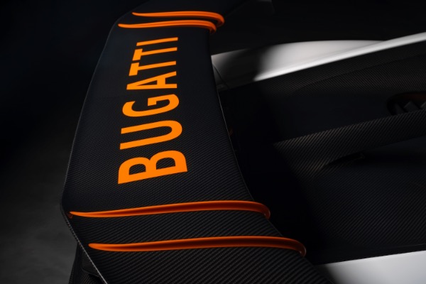 Used-2022-Bugatti-Chiron-Pur-Sport-Coupe-1-of-60-Made-Bespoke-1-of-1-Spec-TONS-of-Carbon-LOADED