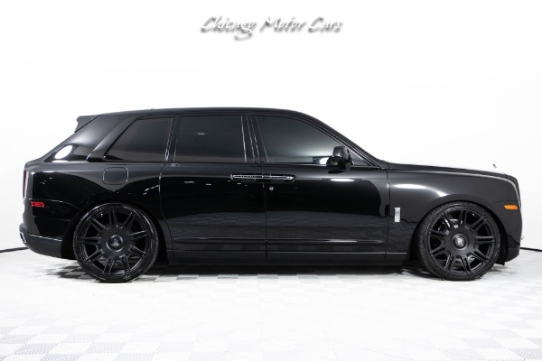 Used-2020-Rolls-Royce-Cullinan-Blackout-Package-Custom-Novitec-Wheels-Beautiful-Color-Combo-Loaded