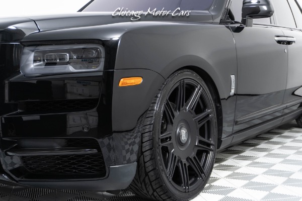 Used-2020-Rolls-Royce-Cullinan-Blackout-Package-Custom-Novitec-Wheels-Beautiful-Color-Combo-Loaded