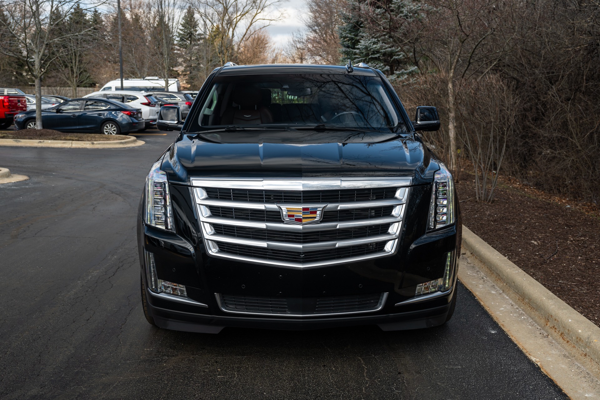 Used-2018-Cadillac-Escalade-ESV-Premium-Luxury-SUV-Rear-Seat-Entertainment-Stunning-Color-MSRP-80K