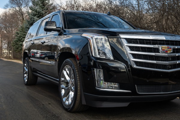 Used-2018-Cadillac-Escalade-ESV-Premium-Luxury-SUV-Rear-Seat-Entertainment-Stunning-Color-MSRP-80K