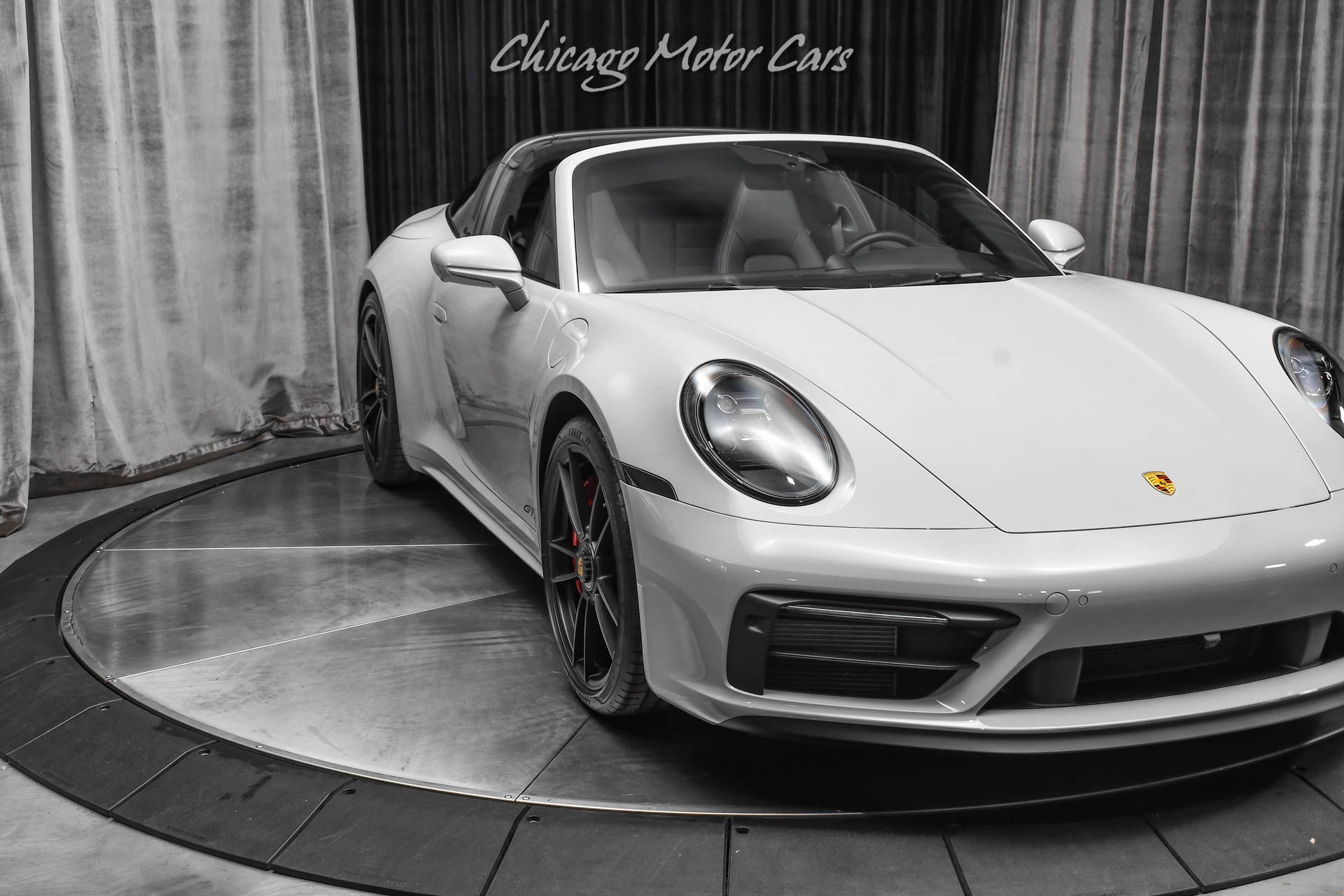 Used-2023-Porsche-911-Targa-4-GTS-Only-900-Miles-Front-Lift-ChalkBlack-LOADED-Paint-Protection