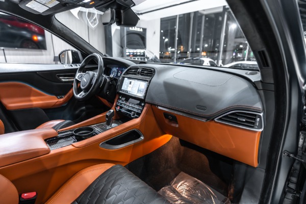 Used-2020-Jaguar-F-PACE-SVR-SUV-RARE-Satin-British-Racing-Green-Carbon-Trim-Supercharged-V8