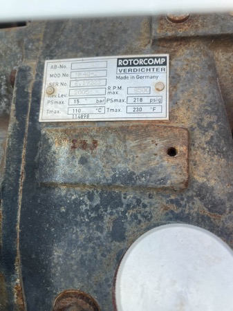 Used-2006-Ford-F-750-Cummins-59L-Diesel