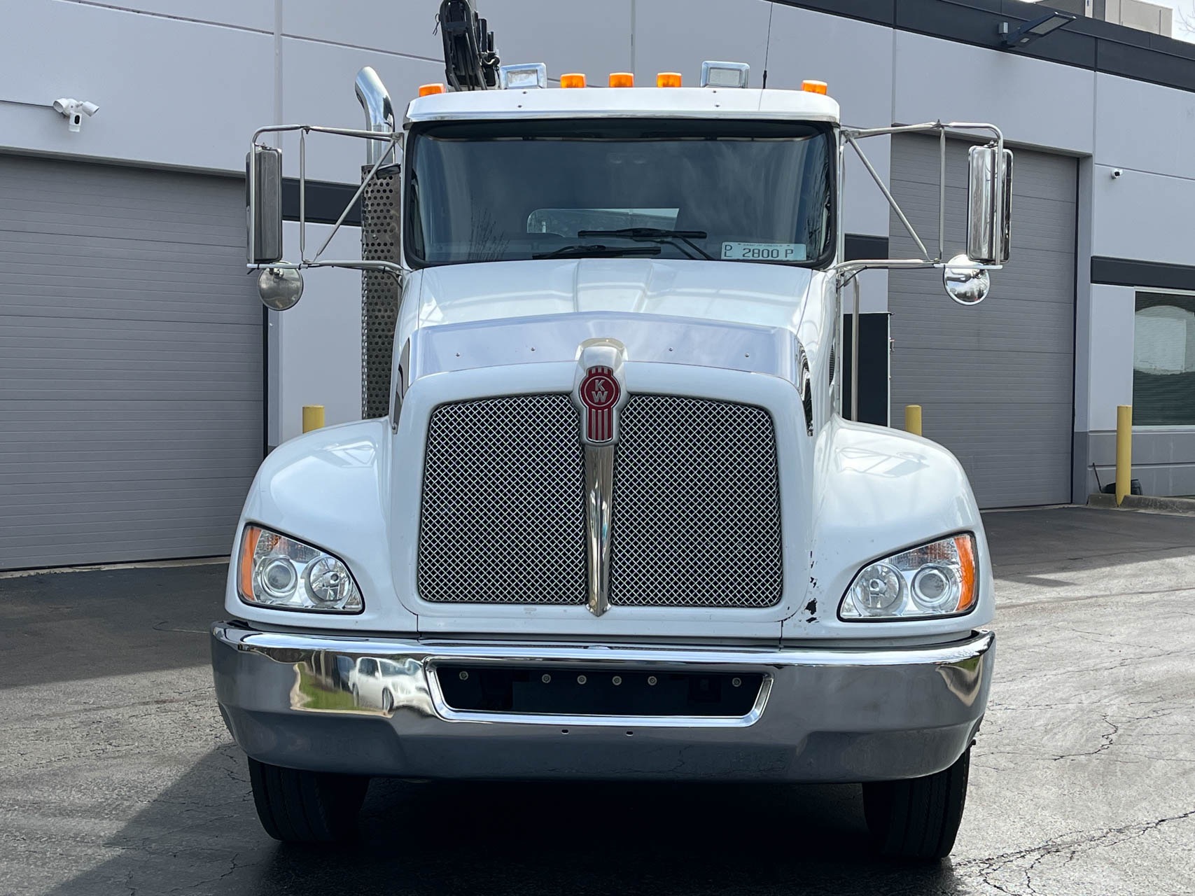 Used-2015-Kenworth-T27