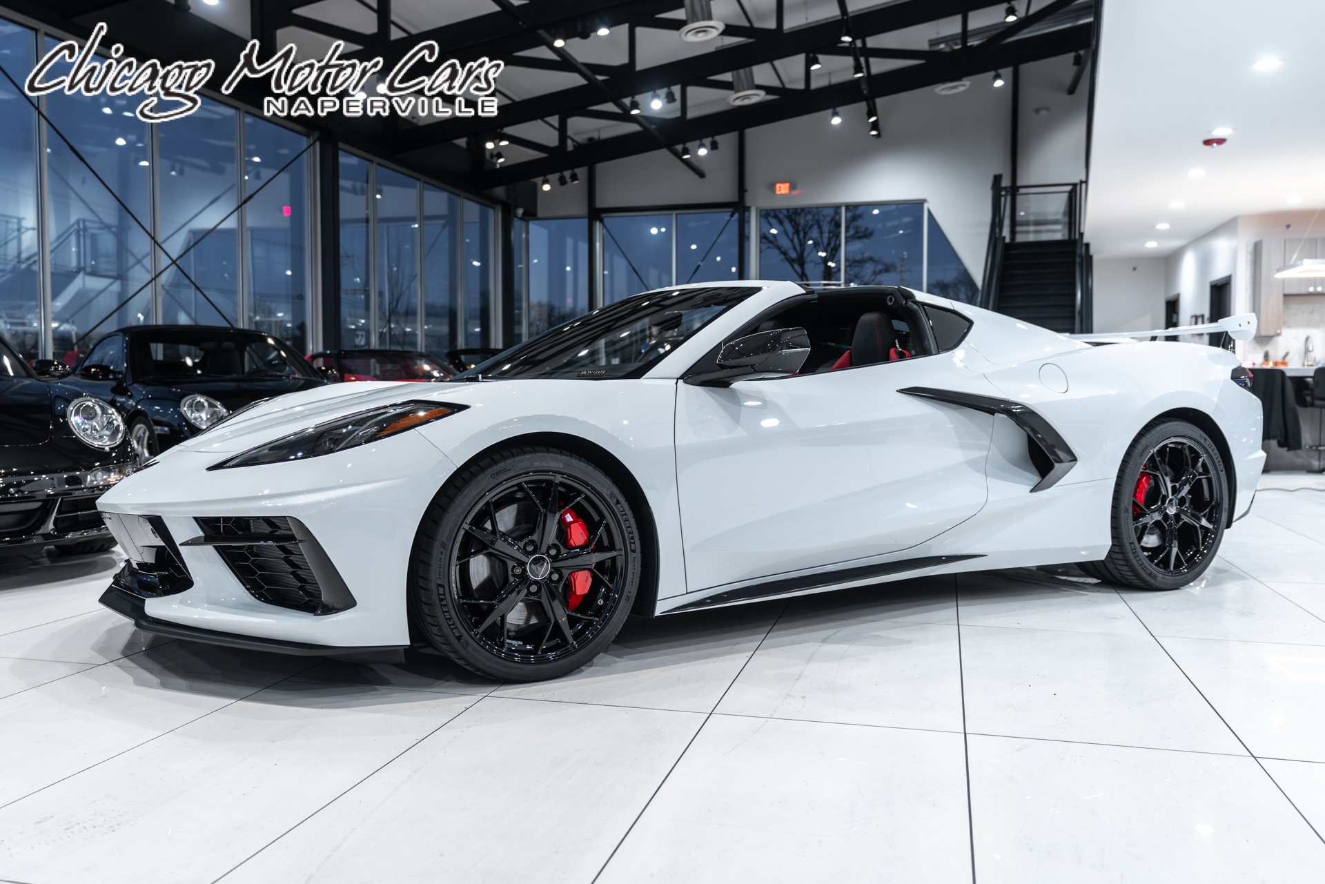 Used-2020-Chevrolet-Corvette-Stingray-3LT-Z51-Coupe-ONLY-1k-Miles-Carbon-Roof--Trim-HOT-Color-Combo