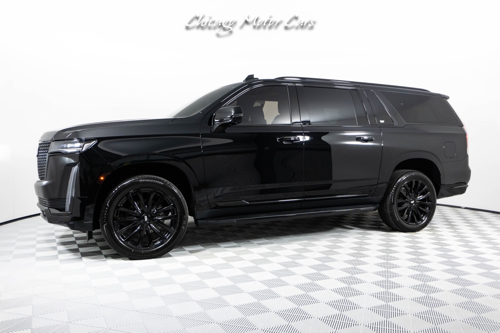 Used-2022-Cadillac-Escalade-ESV-Luxury-3-Row-SUV-Heated-Seats-Heated-Steering-Wheel-Black-Out-Pkg