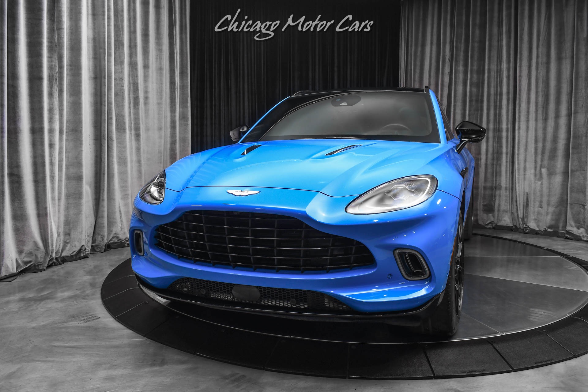 Used-2021-Aston-Martin-DBX-211k-MSRP-Elegance-Pack-Sport-Exhaust-Hot-Color-Combo-Loaded