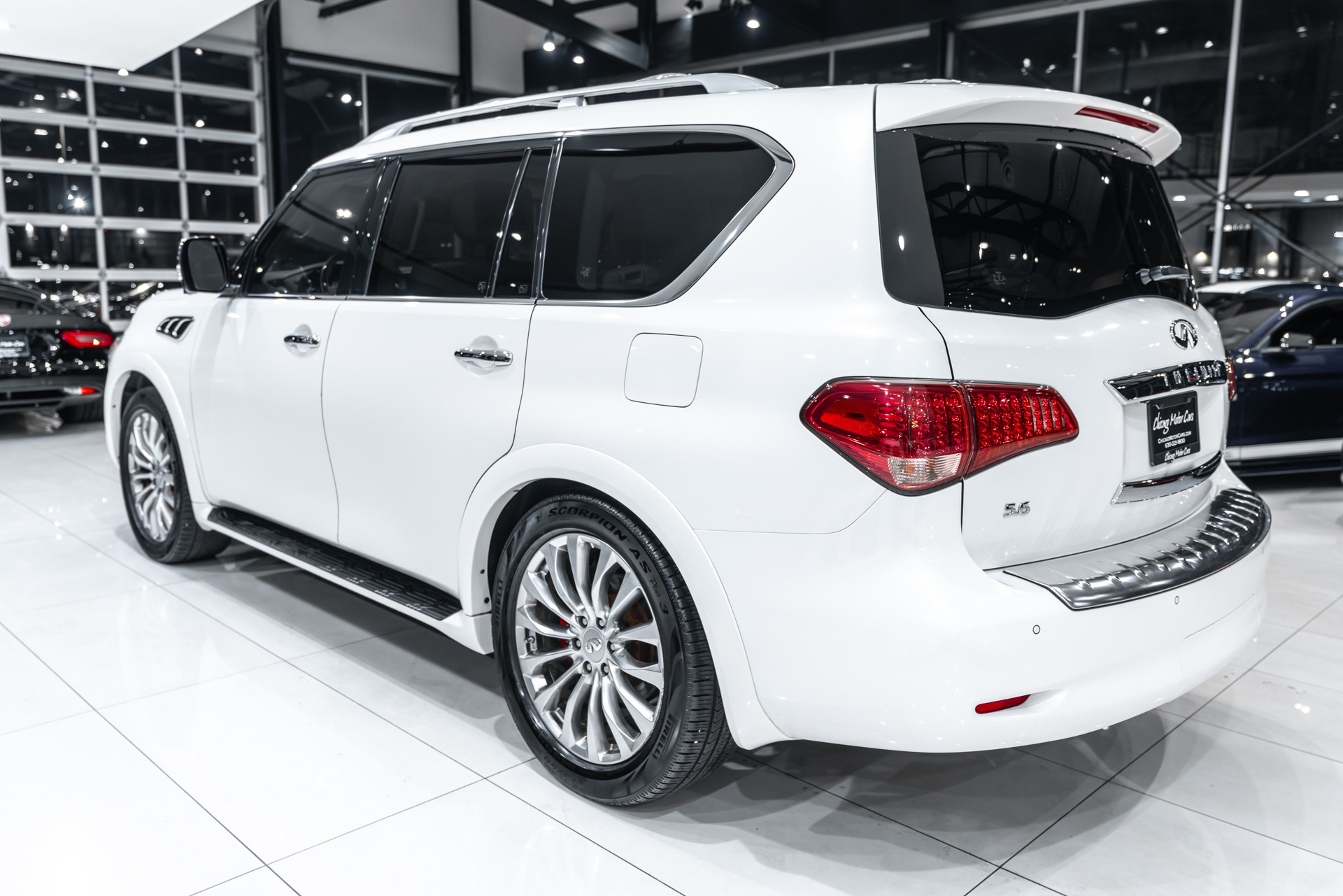 Used-2015-INFINITI-QX80