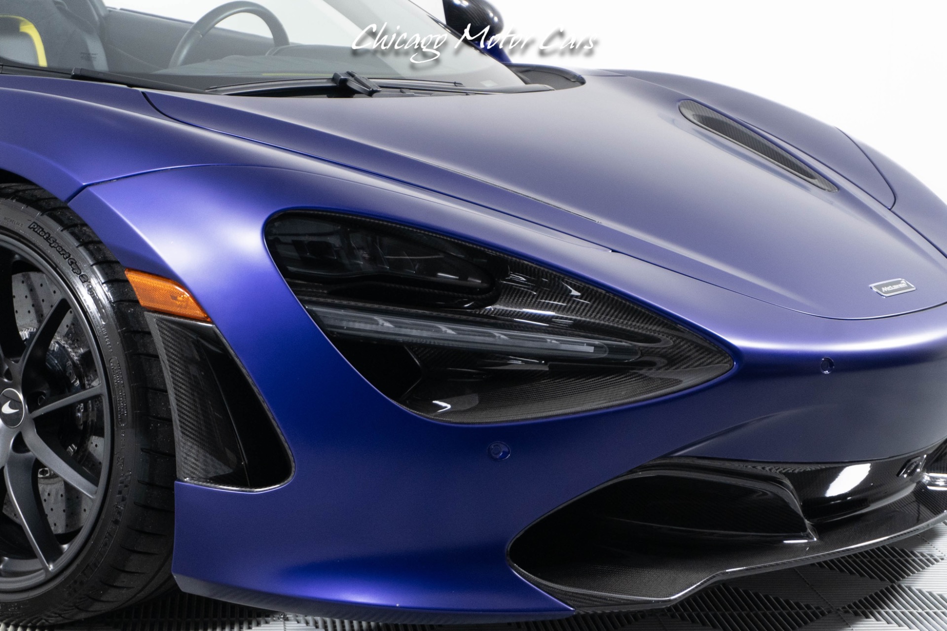 Used-2020-McLaren-720S-Spider-Performance-MSO-Lantana-Purple-TONS-Of-Carbon-Fiber-Loaded