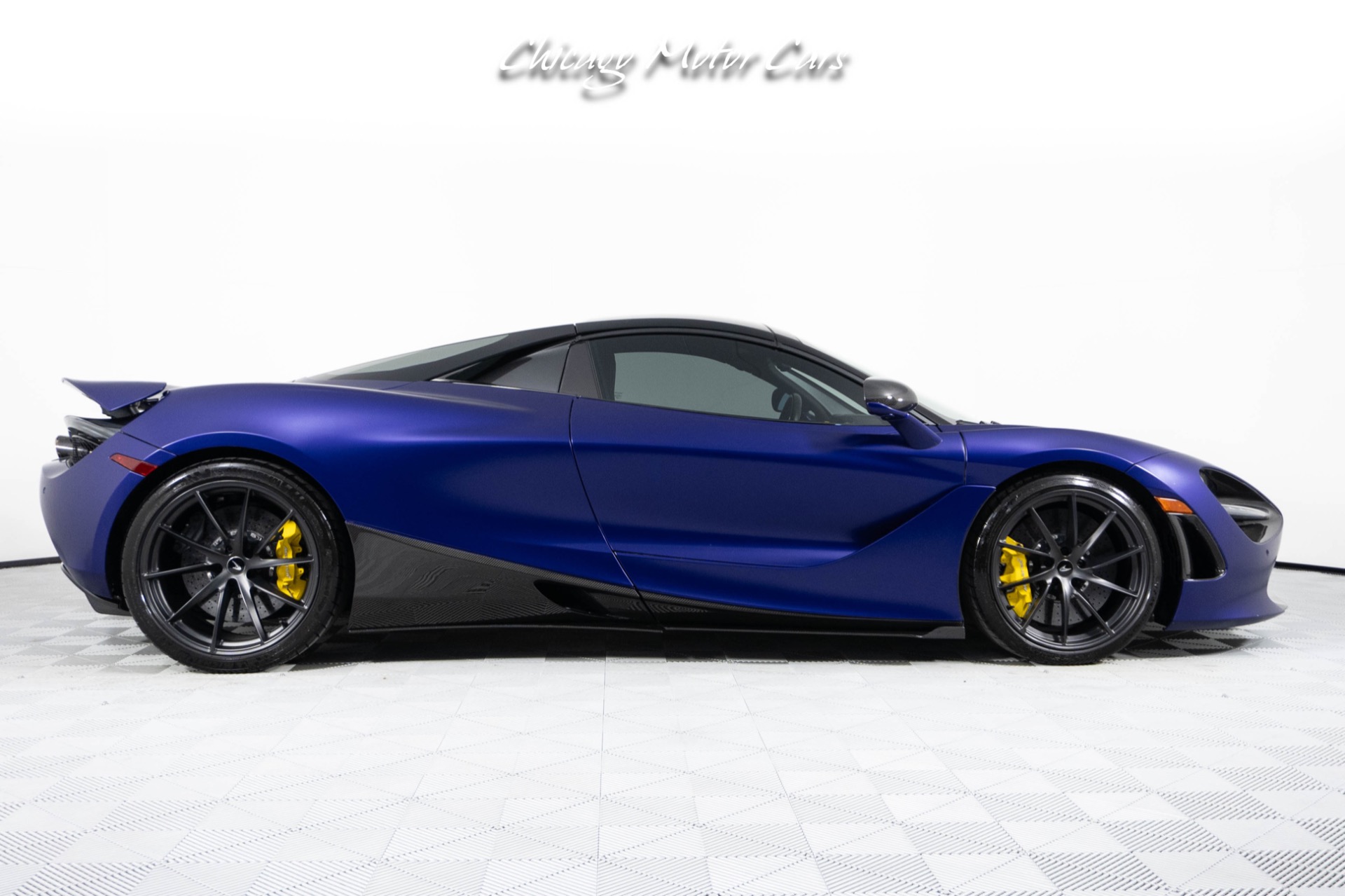 Used-2020-McLaren-720S-Spider-Performance-MSO-Lantana-Purple-TONS-Of-Carbon-Fiber-Loaded