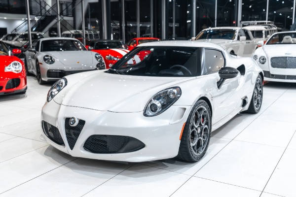 Used-2015-Alfa-Romeo-4C-Launch-Edition-Coupe-TONS-of-Carbon-RARE-1-of-ONLY-500-EVER-Made