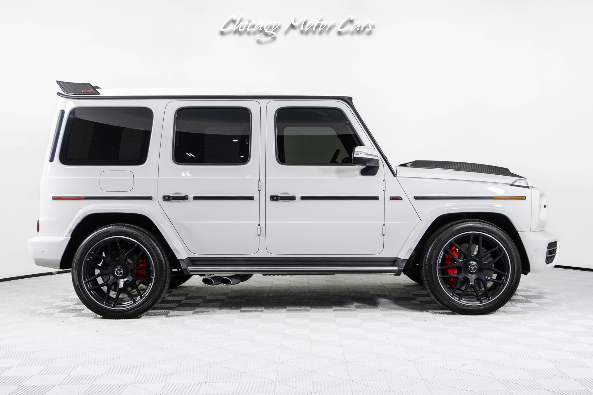 Used-2020-Mercedes-Benz-G63-AMG-900hp-Build-Exclusive-Interior-AMG-Carbon-Fiber-Trim-22in-Forged-Wheels