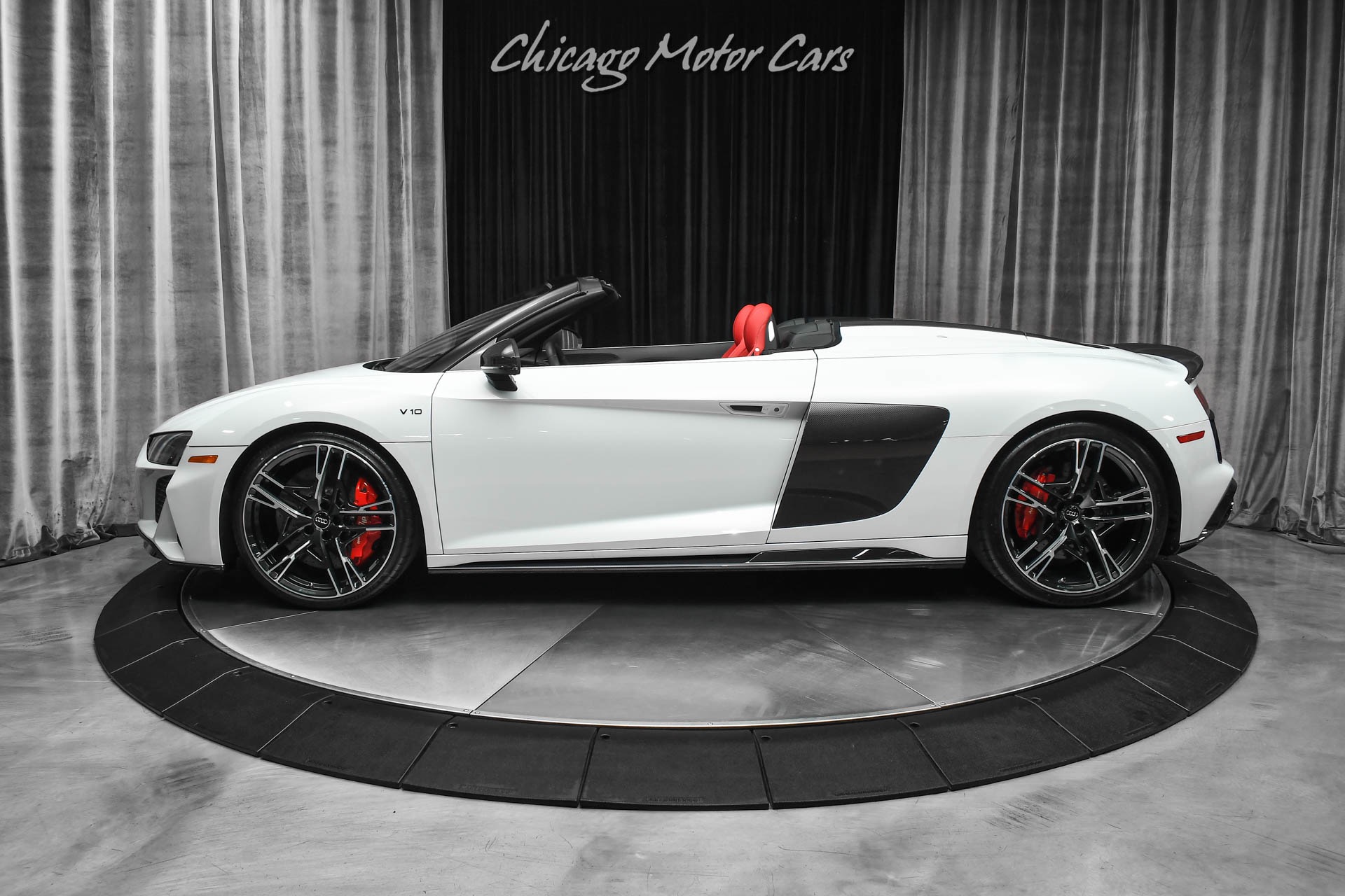 Used-2020-Audi-R8-52-quattro-V10-performance-Spyder-B-O-Sound-Tons-of-Carbon-Fiber