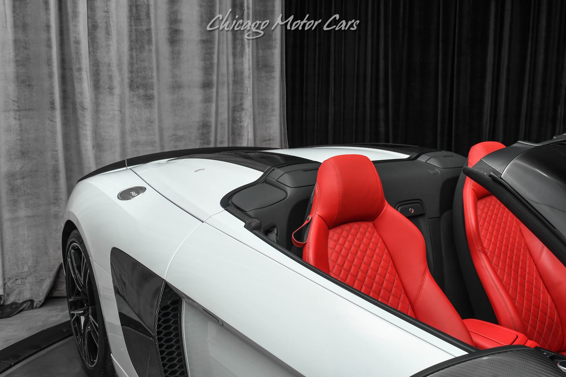 Used-2020-Audi-R8-52-quattro-V10-performance-Spyder-B-O-Sound-Tons-of-Carbon-Fiber