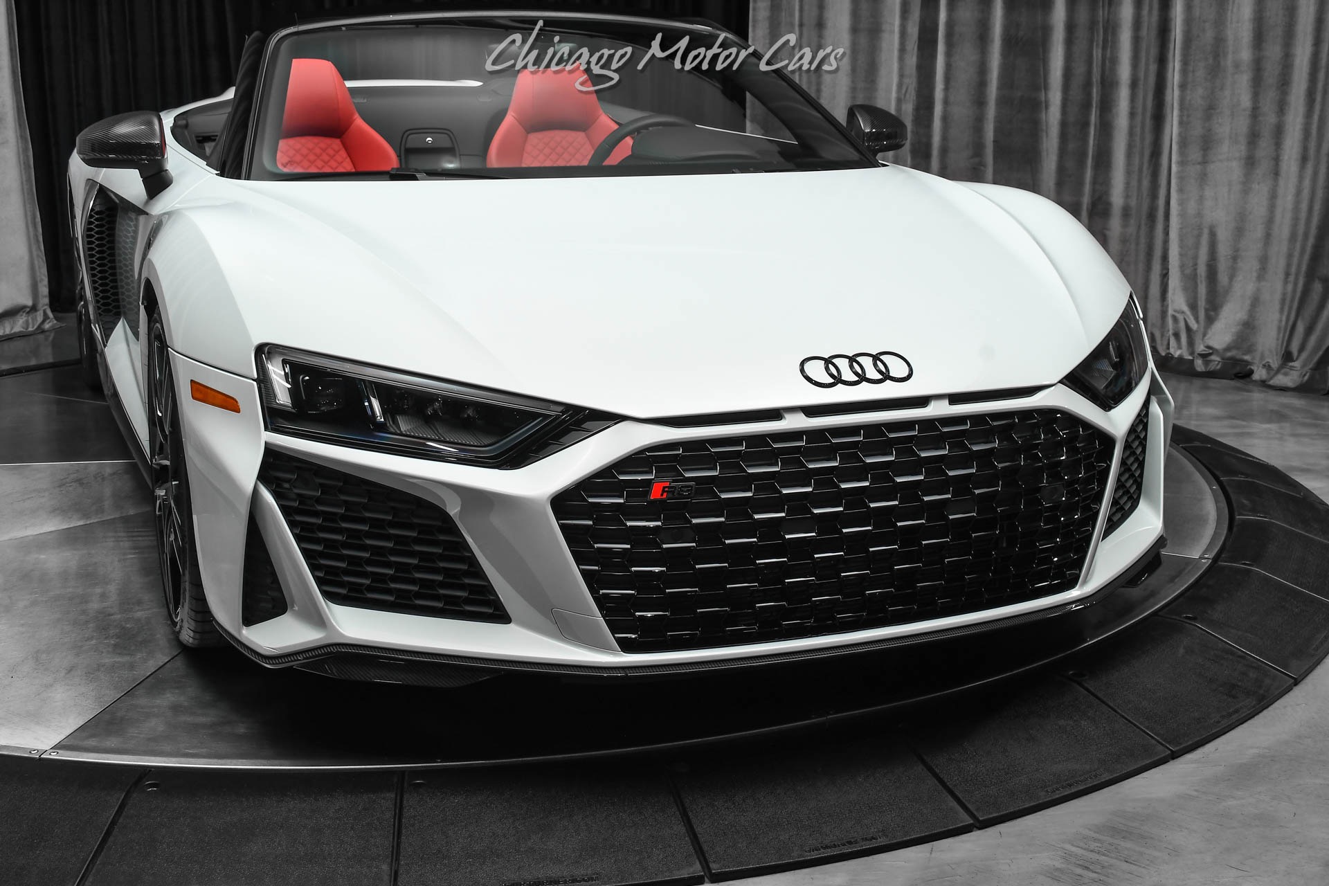 Used-2020-Audi-R8-52-quattro-V10-performance-Spyder-B-O-Sound-Tons-of-Carbon-Fiber