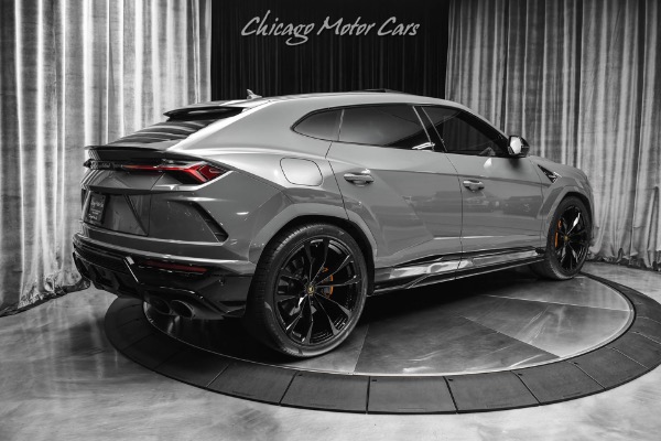 Used-2021-Lamborghini-Urus-Grigio-Telesto-B-O-3D-SURROUND-Park-Asst-Pkg-Taigete-Wheels-Panoroof