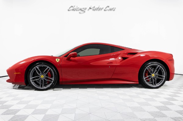 2017 Ferrari 488 GTB Base photo 3