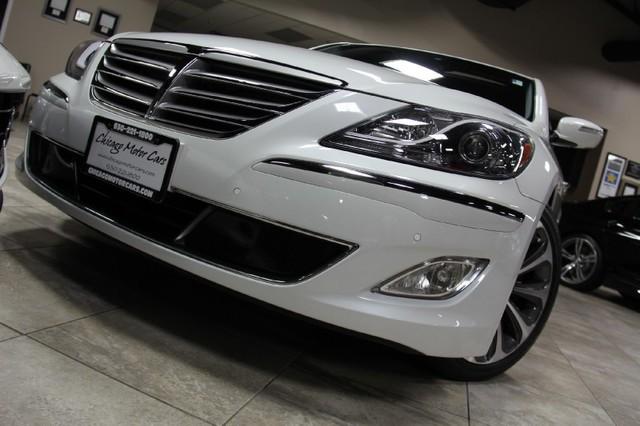 New-2013-Hyundai-Genesis-50L-R-Spec