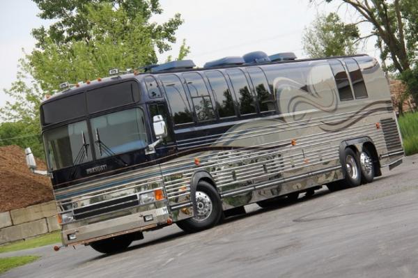 New-1999-Prevost-Tour-Bus