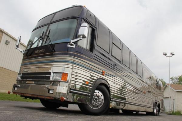 New-1999-Prevost-Tour-Bus