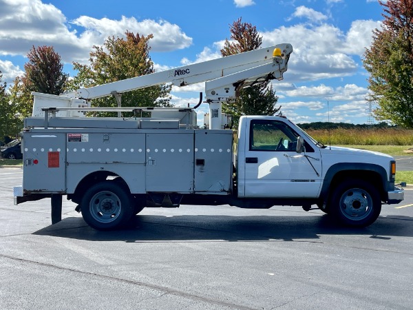 Used-2001-Chevrolet-C3500-HD-Bucket-Truck---81-Liter-BIG-BLOCK---Low-Miles