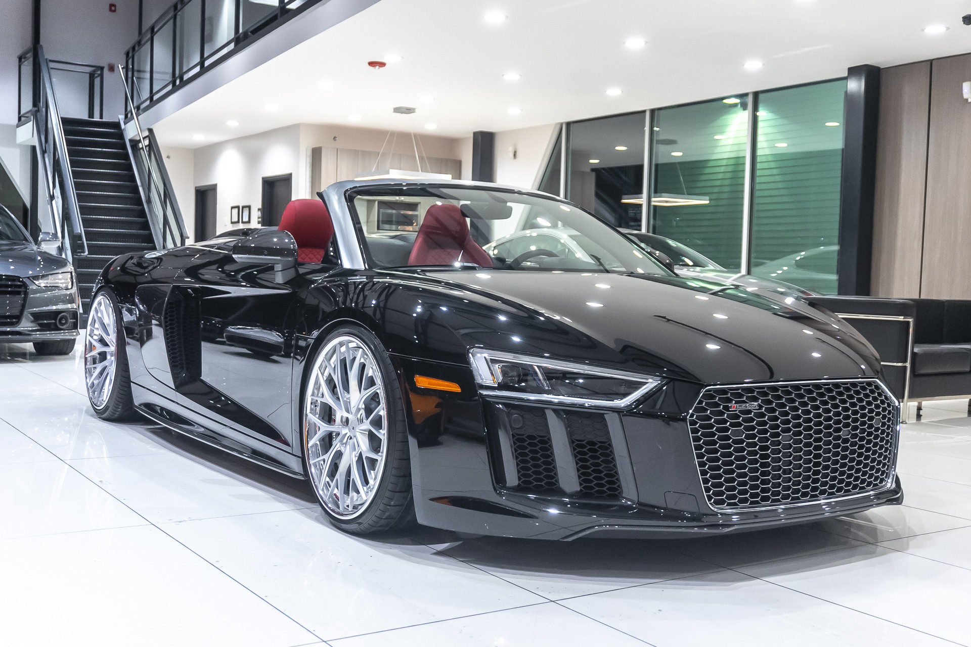 Used-2018-Audi-R8-Spyder-V10-plus-Convertible-MSRP-22039025k-in-Upgrades