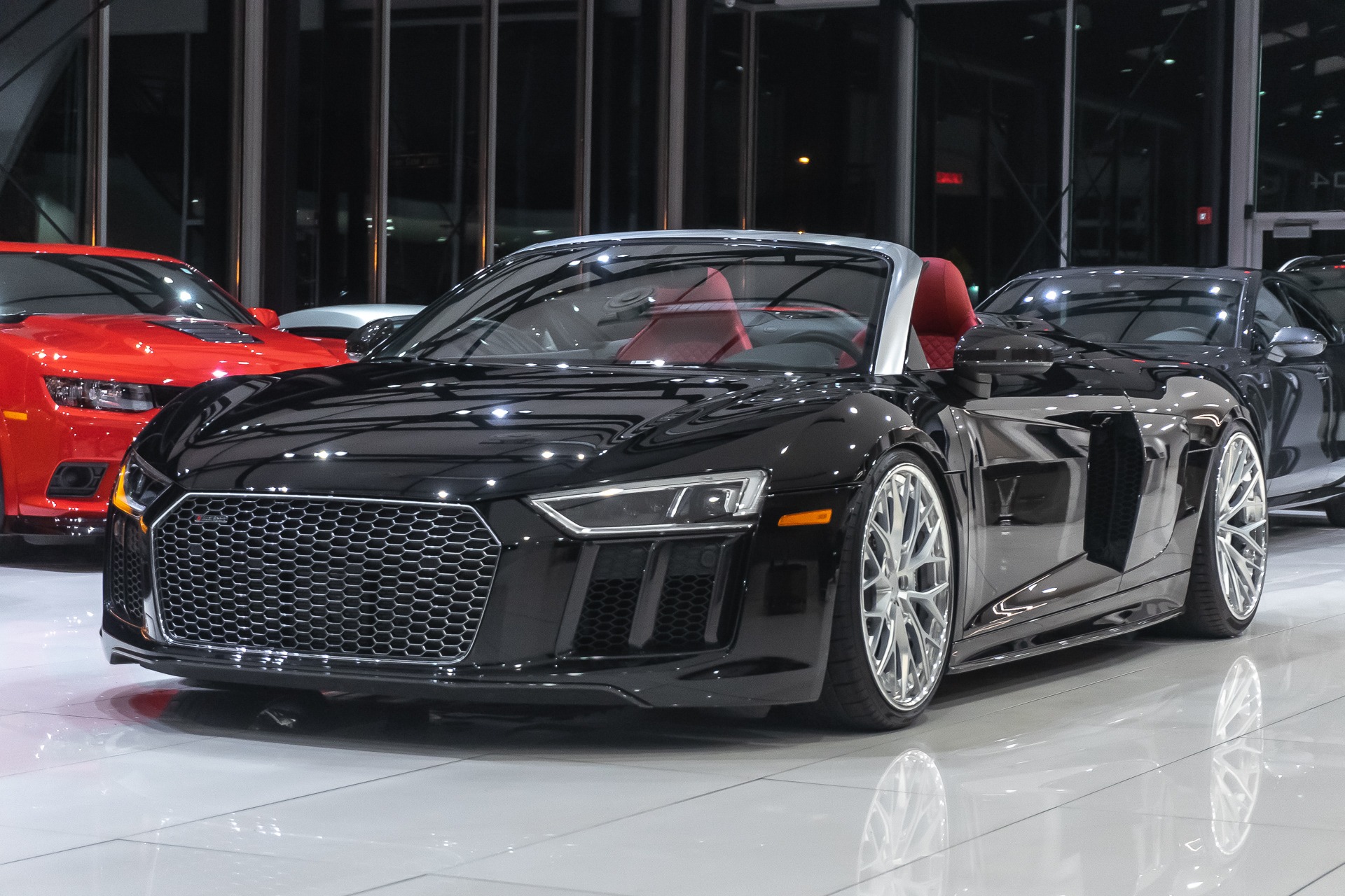 Used 2018 Audi R8 Spyder V10 plus Convertible MSRP 220,390+25k in