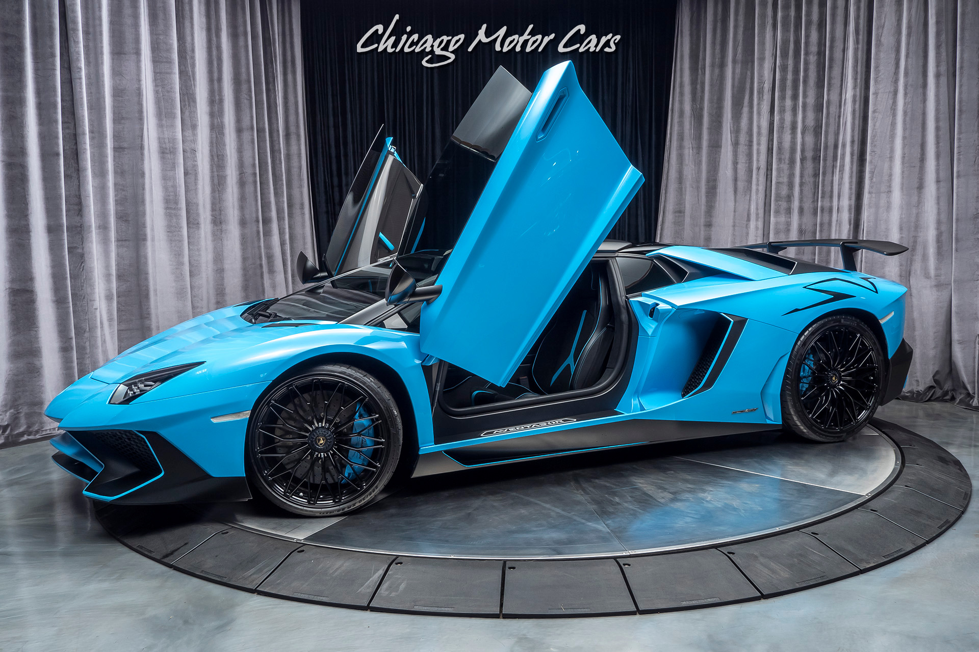 Used 17 Lamborghini Aventador Lp750 4 Sv Roadster Upgraded Exhaust Radar Serviced Perfect Over 601k New For Sale Special Pricing Chicago Motor Cars Stock