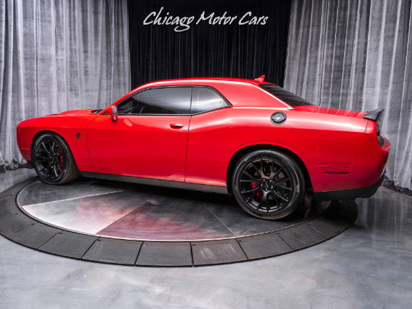 Used-2015-Dodge-Challenger-SRT-Hellcat-6-Speed-Manual