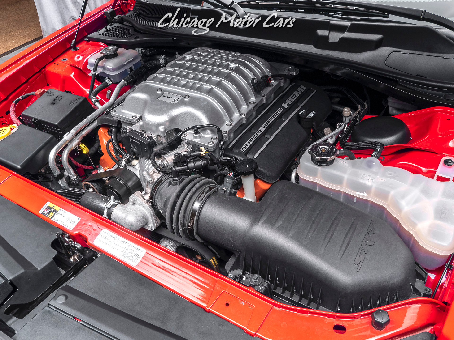 dodge challenger hellcat engine