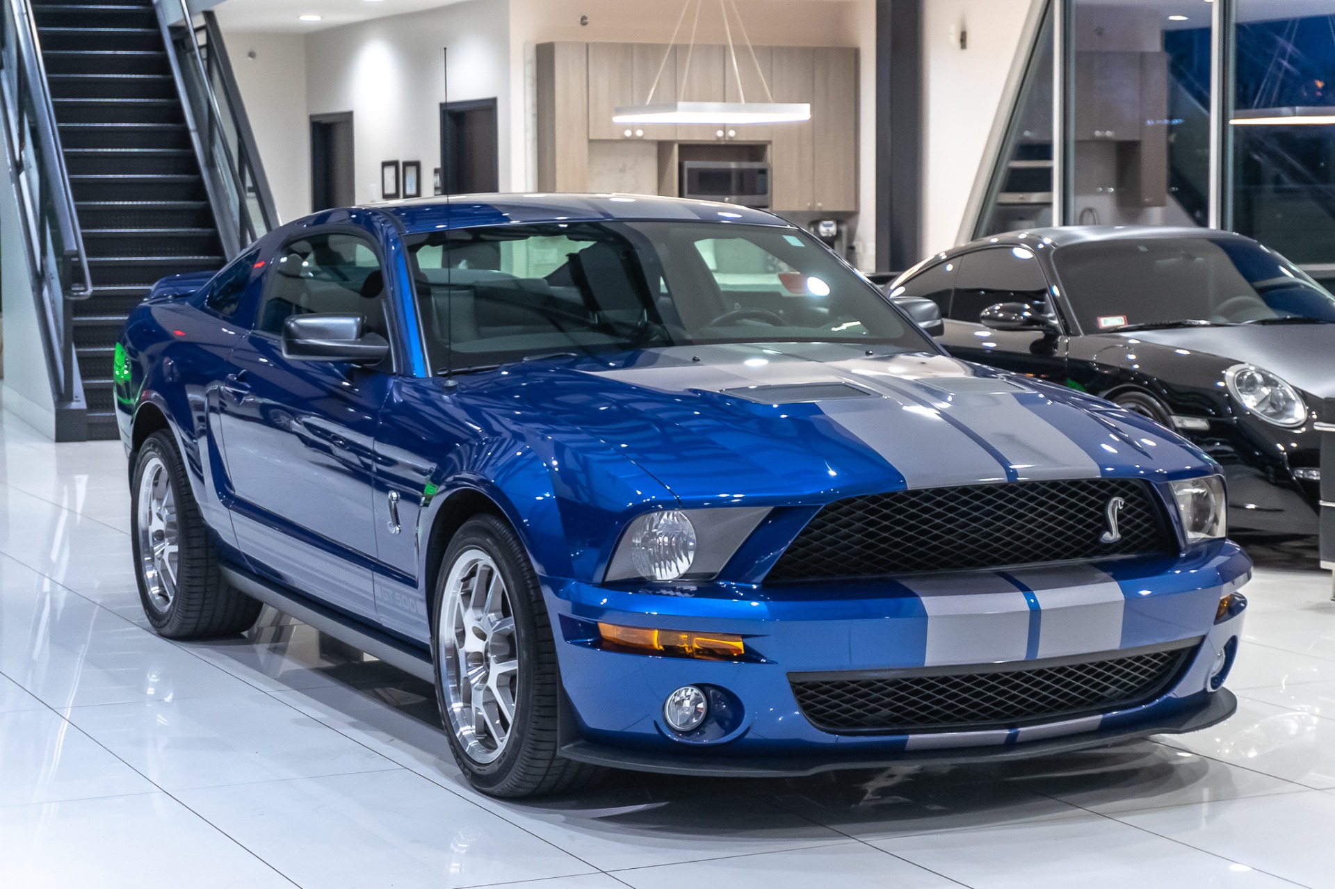 Used-2007-Ford-Mustang-Shelby-GT500