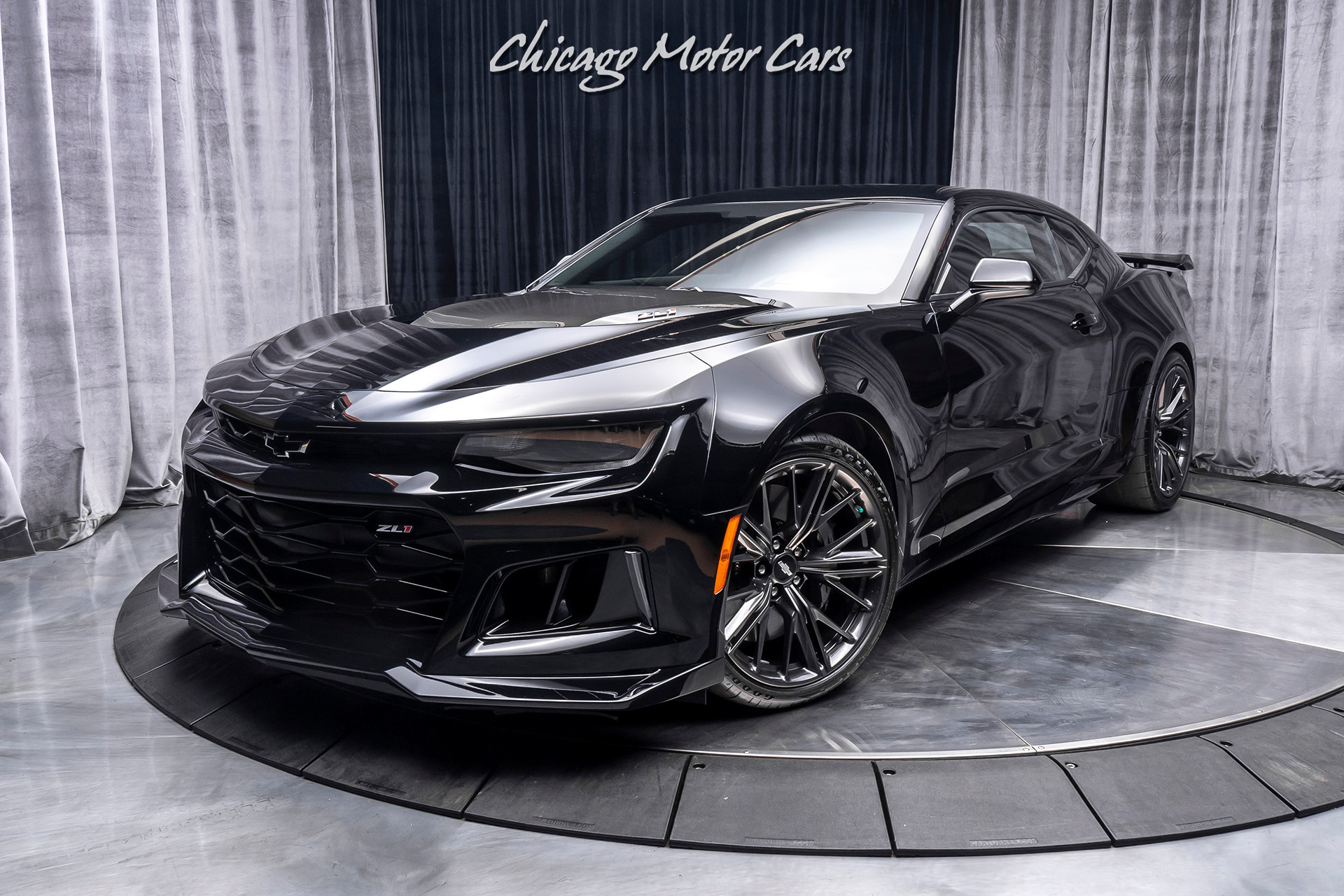 Used 2017 Chevrolet Camaro Zl1 Coupe Only 3 900 Miles Carbon