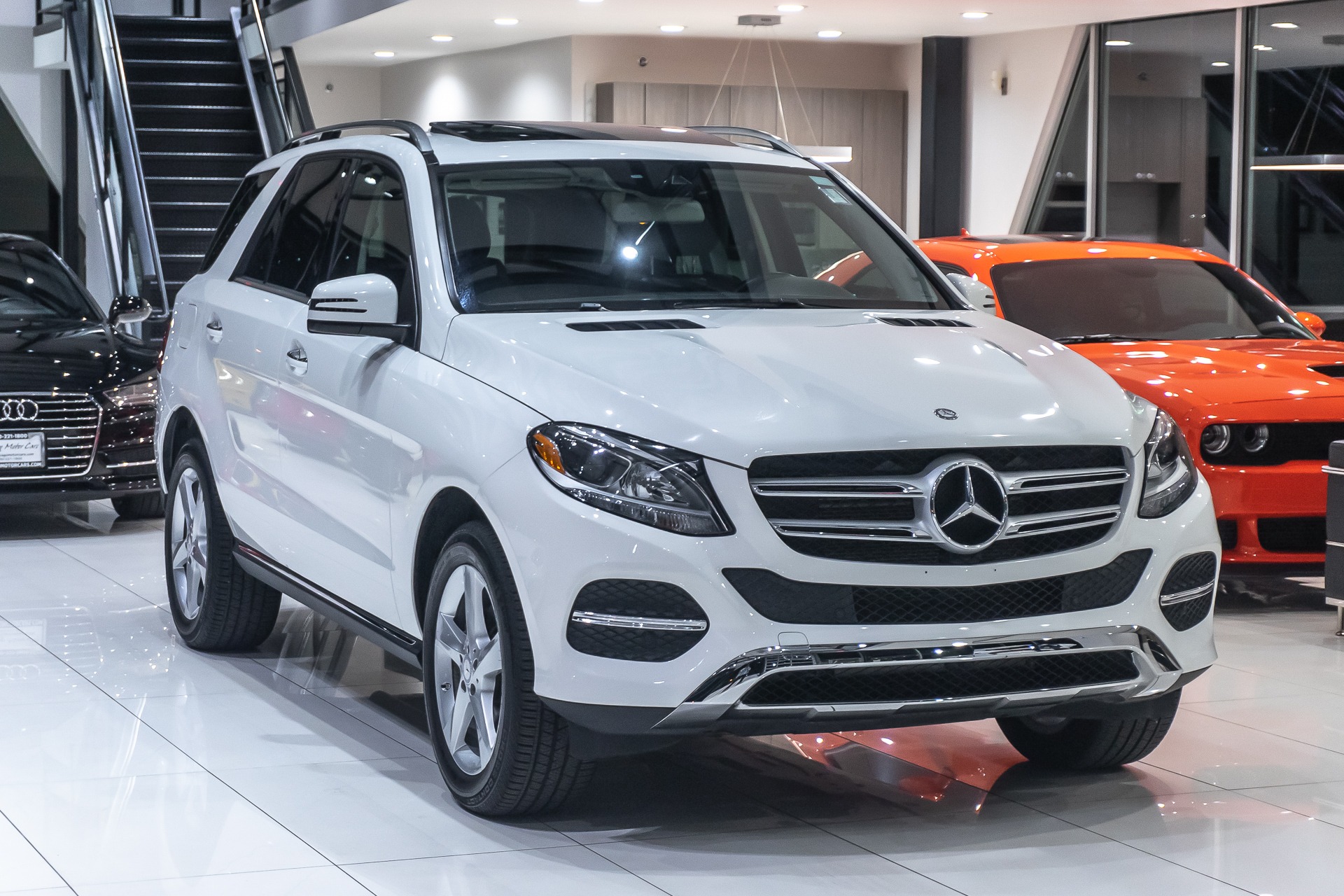 Used-2017-Mercedes-Benz-GLE350-4MATIC-AWD-SUV-P1-Pkg-Blind-Spot--Lane-Keep-Assist