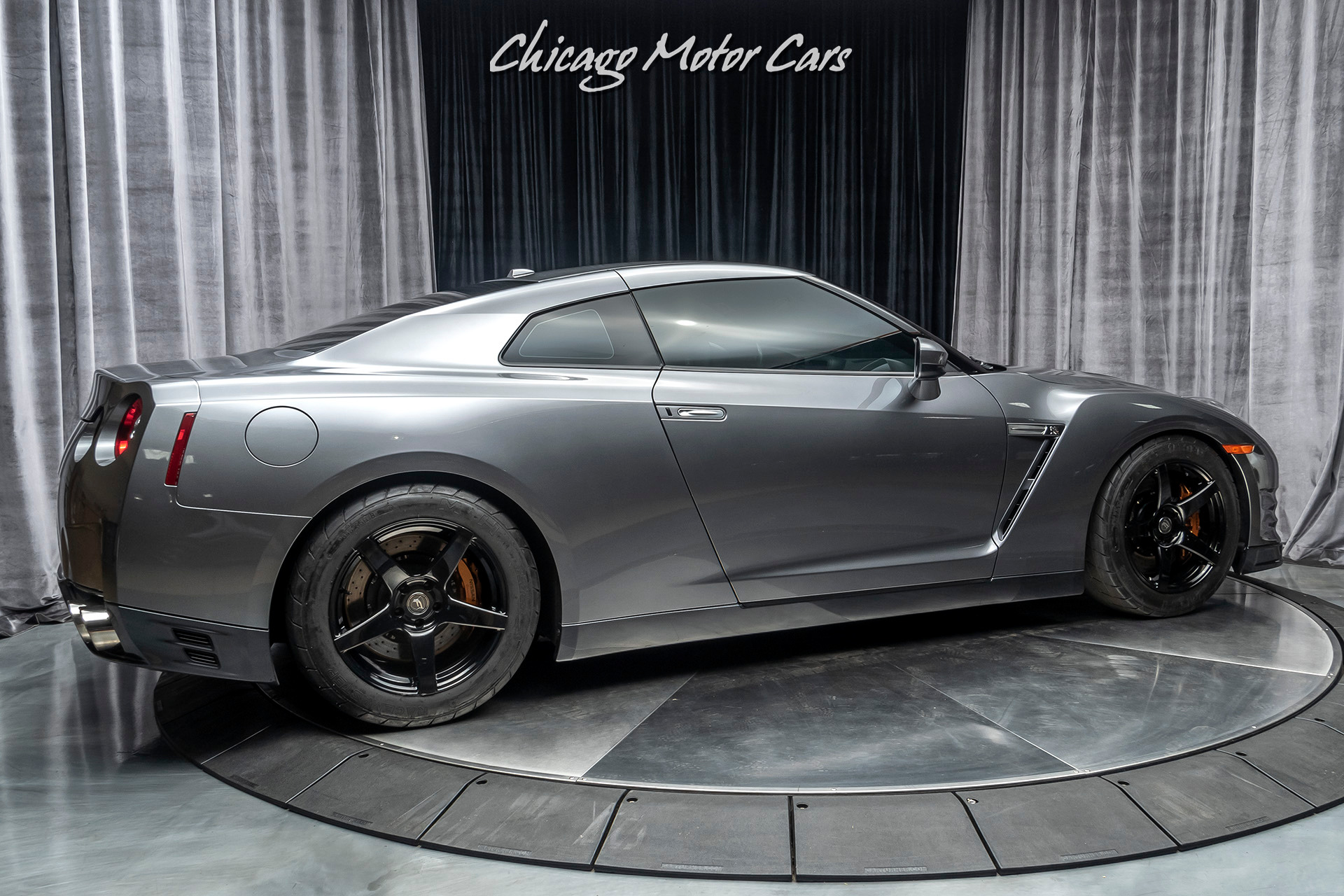 Used-2013-Nissan-GT-R-Premium-Coupe-ALPHA-9-850HP